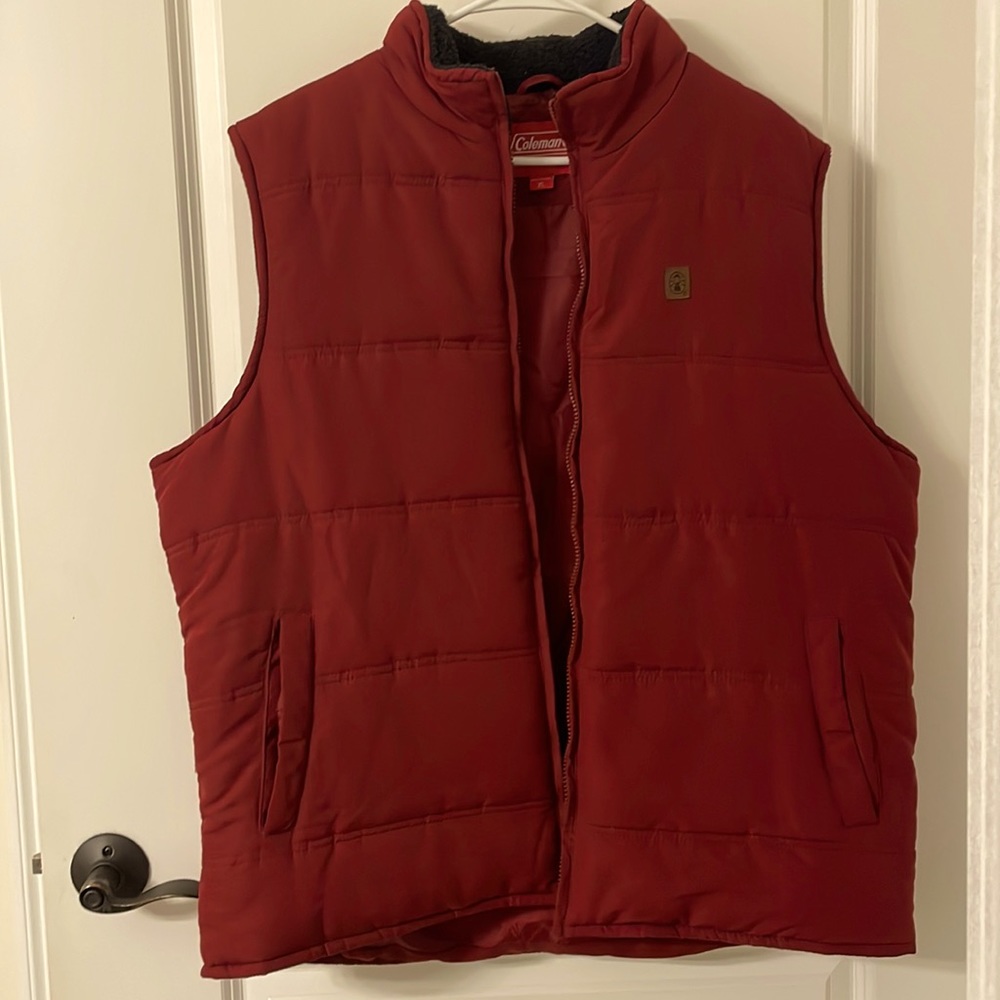 Mens red Coleman puffer vest. Size XL.